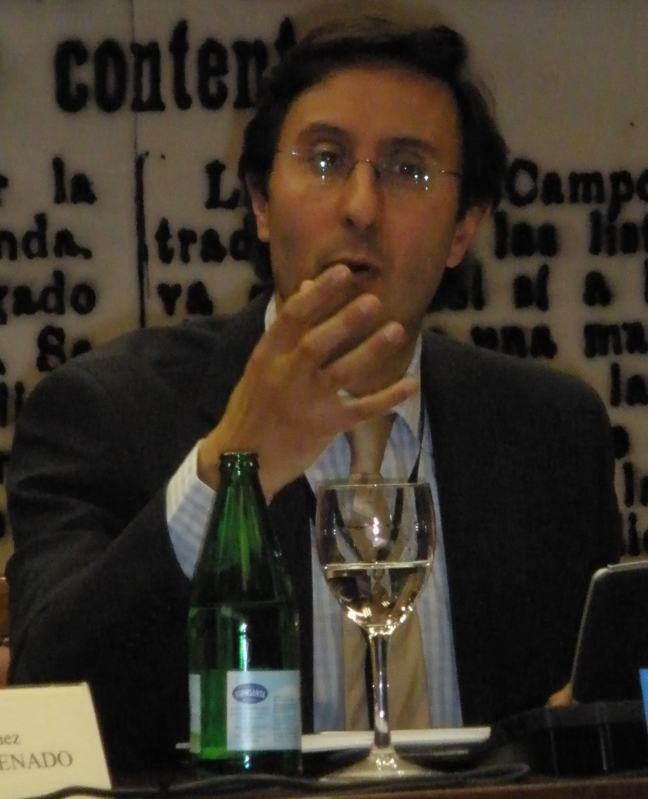 BenitoAlaezCongresoACE2009-Senado